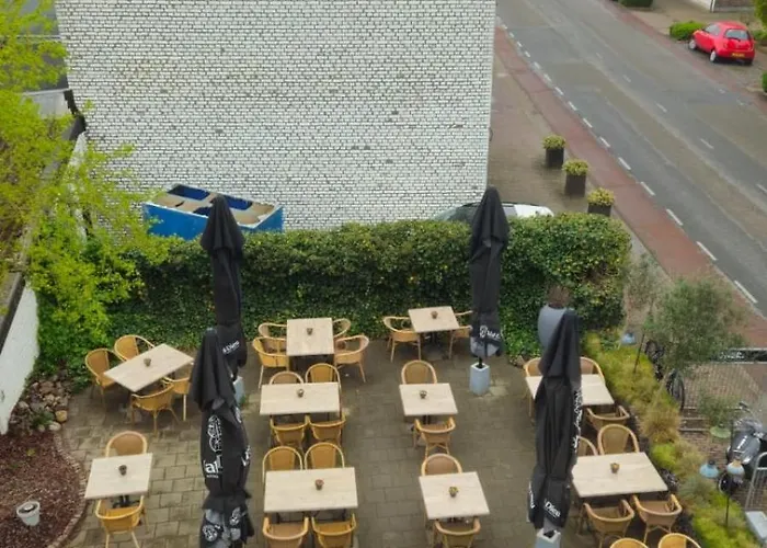 De Grenspost * 爱斯登